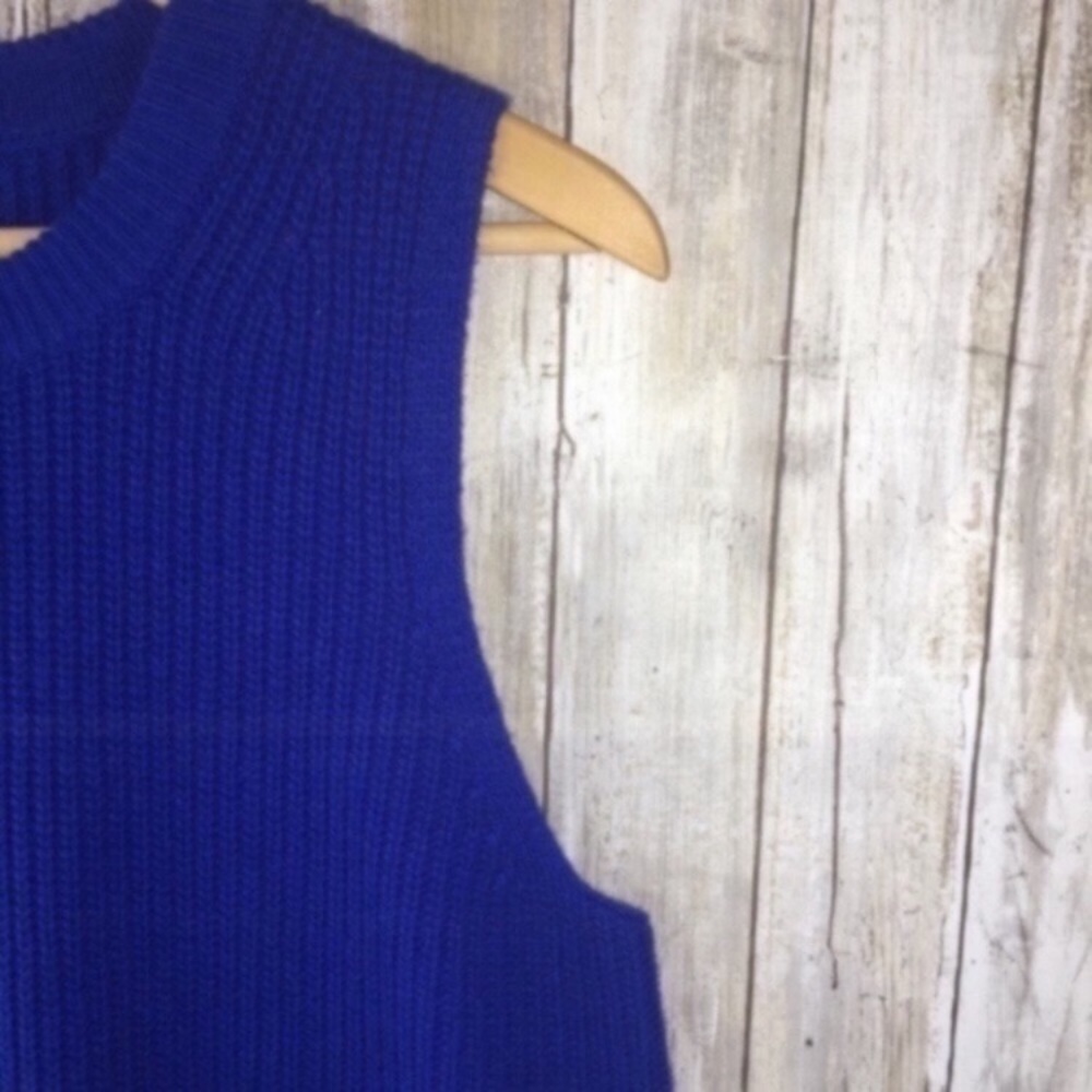 J.Crew NWT Merino Wool Blend Sweater Tank M Blue Sleeveless Knit Vest Ribbed - Picture 3 of 6